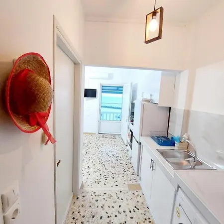 Sunset View Apartment *